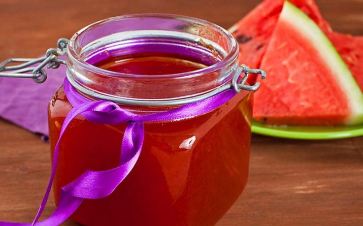 Watermeloenschiljam: eenvoudige recepten