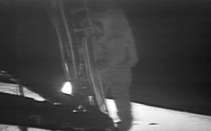 Նիլ Արմսթրոնգ - առաջին մարդը լուսնի վրա