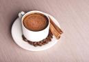 Cum afectează cafeaua corpul feminin